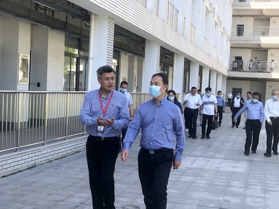 副市長吳永彬深入蚌埠商貿(mào)學校開展專題調(diào)研，共繪商貿(mào)人才培養(yǎng)新藍圖